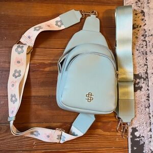 Simply southern sling bag